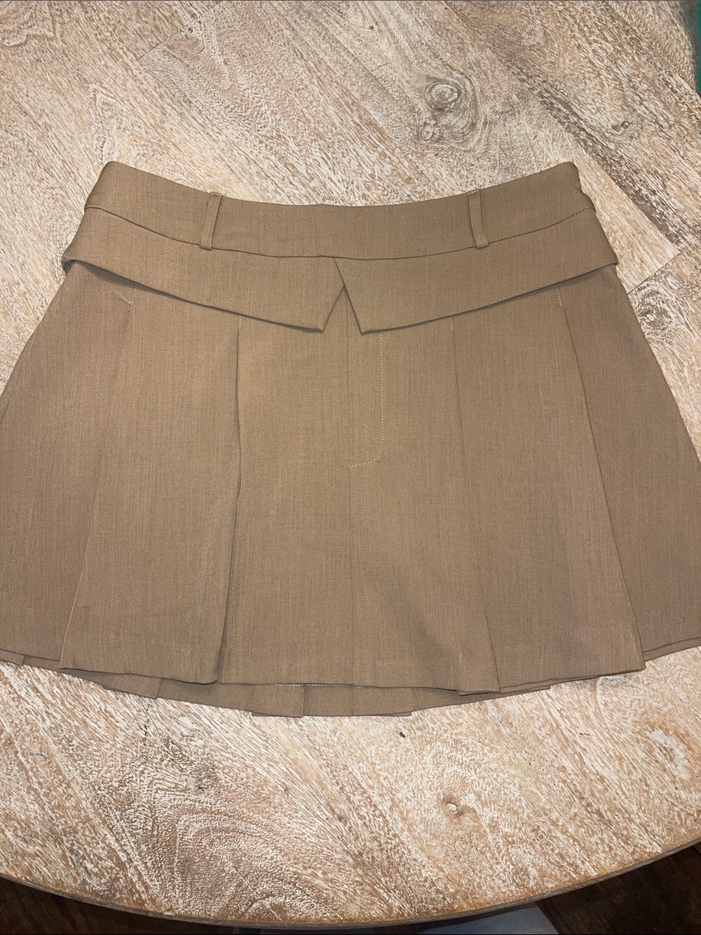 Vici Pleated Mini Skirt